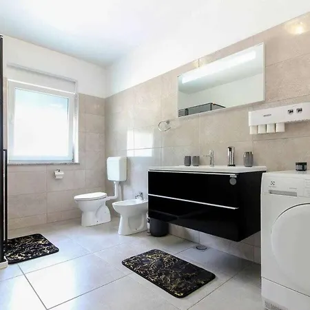 Сasa de vacaciones Ketrin Comfortable Holiday Šišan